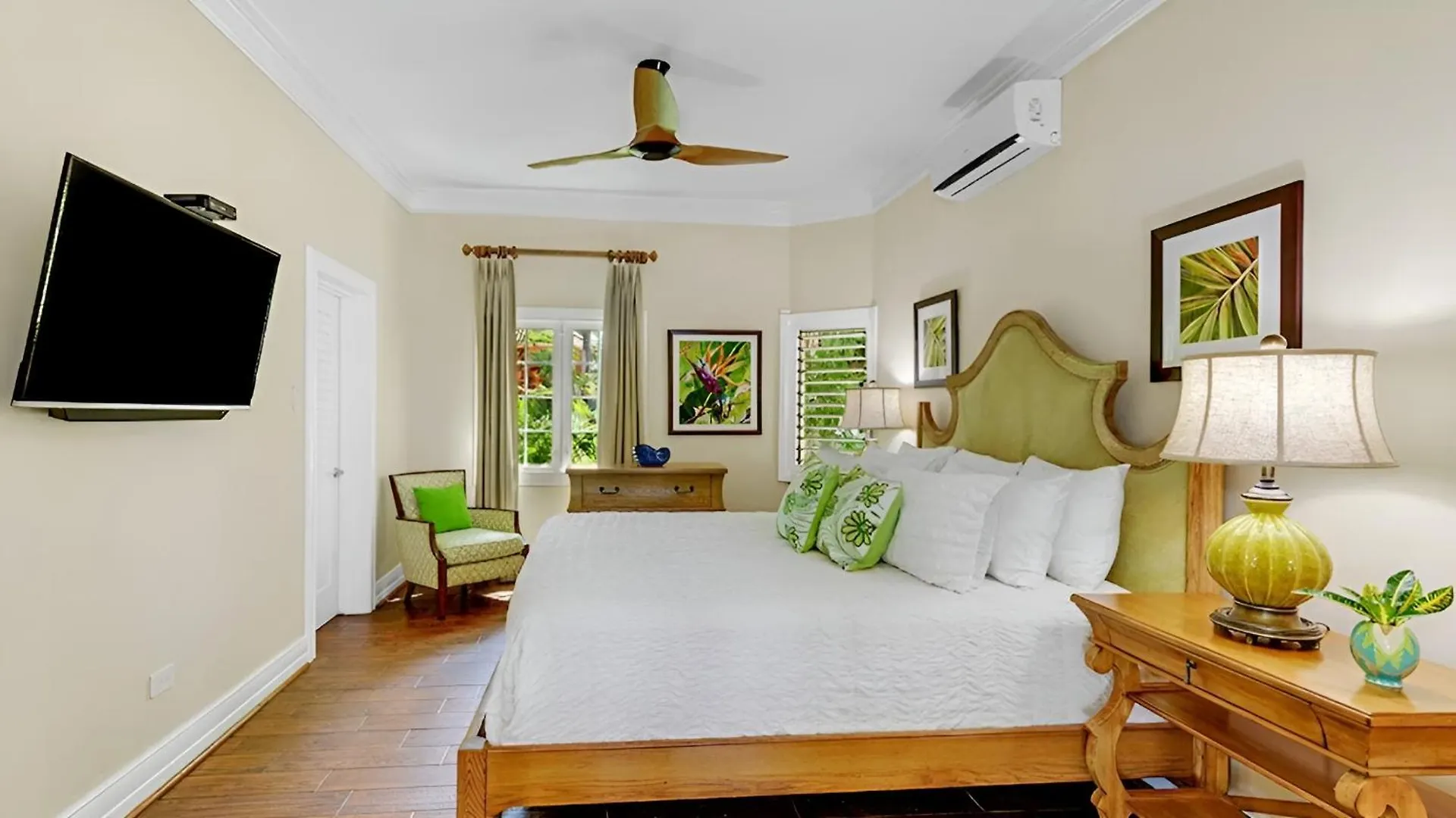 Fort Bay Bliss Steer Town Villa